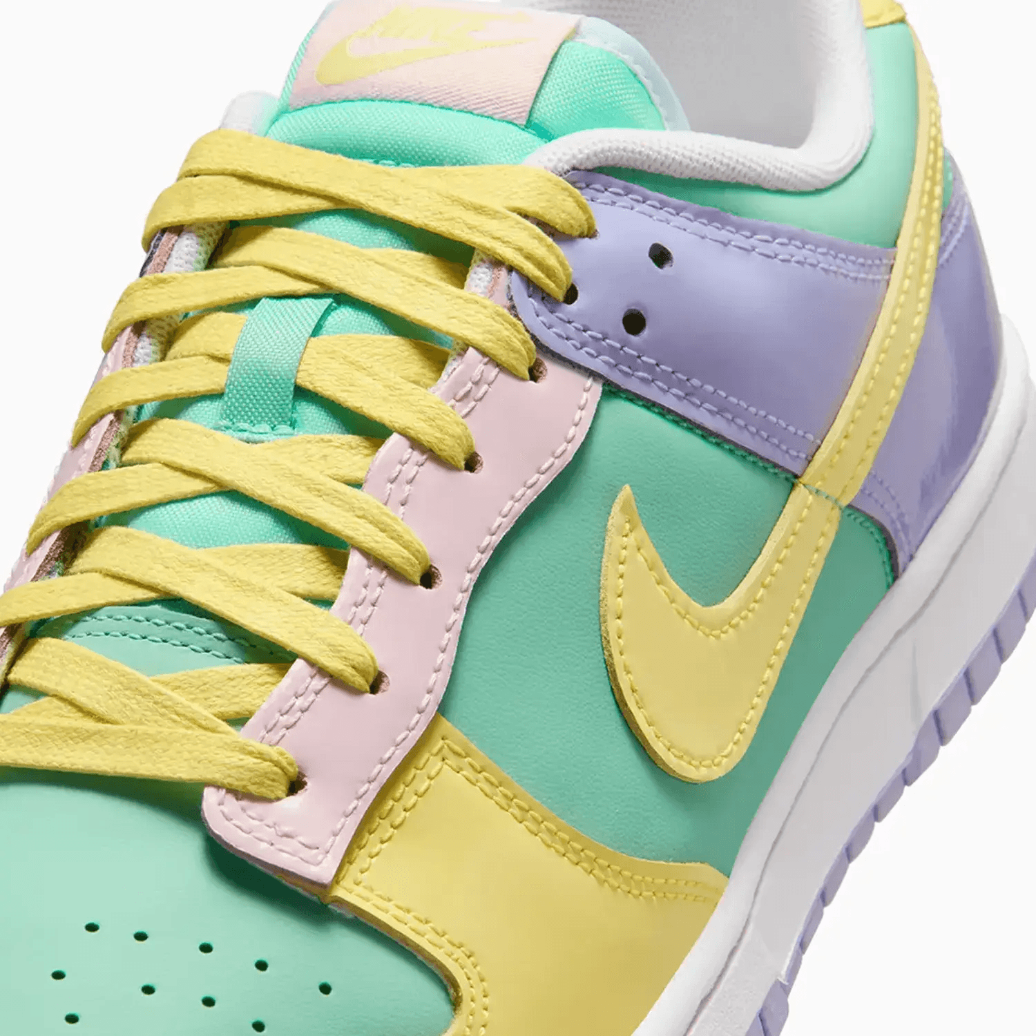 Nike Dunk Low Easter (2026)
