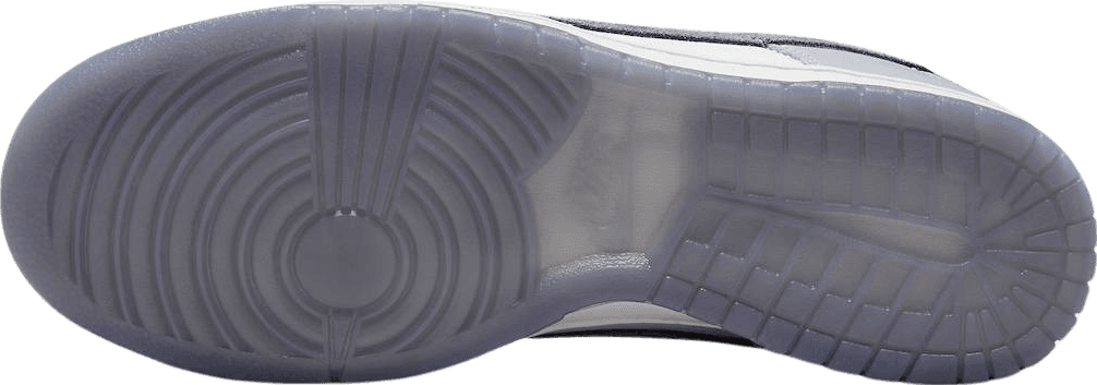 Nike Dunk Low SE Light Carbon