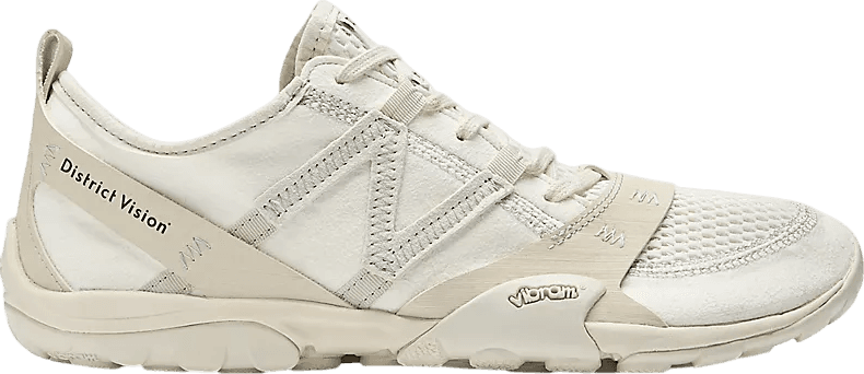District Vision x New Balance MT10O
