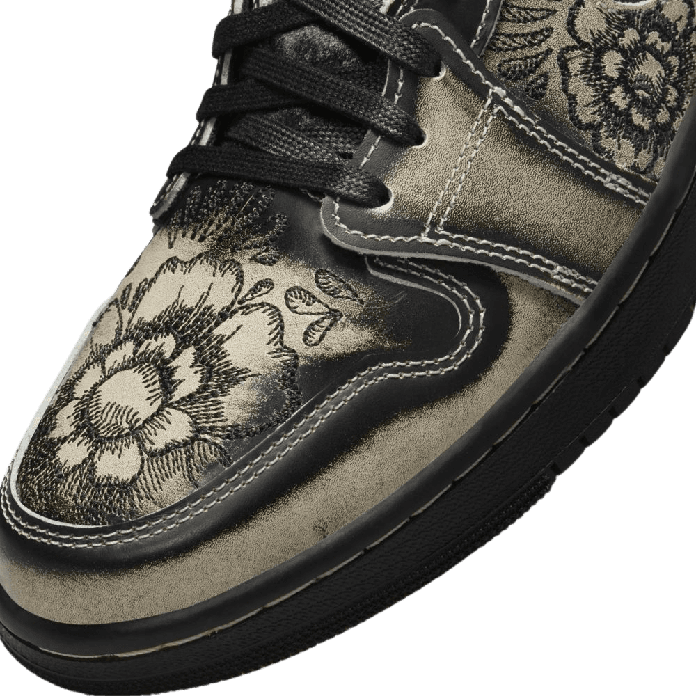 Air Jordan 1 Zoom CMFT 2 Dia De Los Muertos