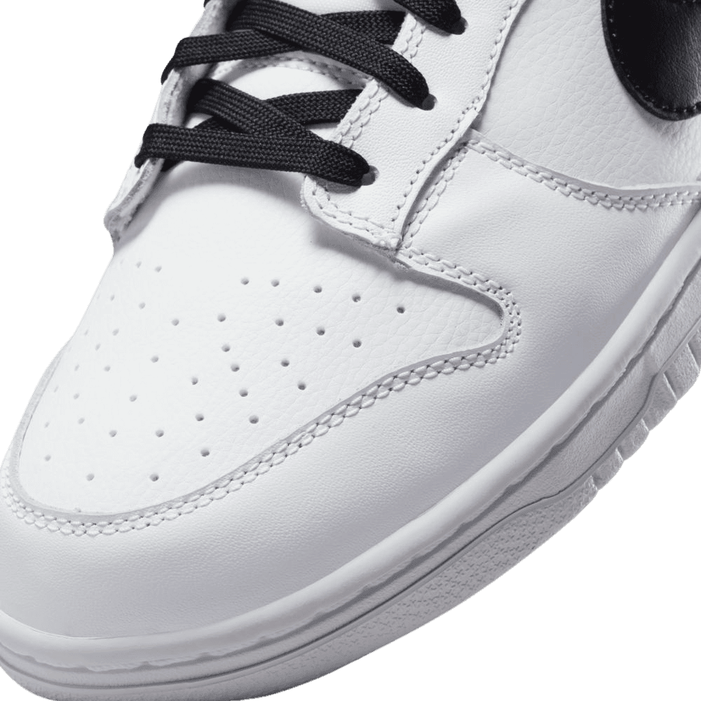 Nike Dunk Low Reverse Panda