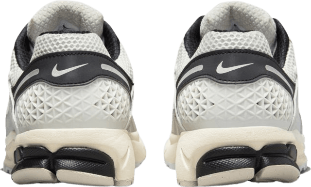 Nike Zoom Vomero 5 Light Bone/Black