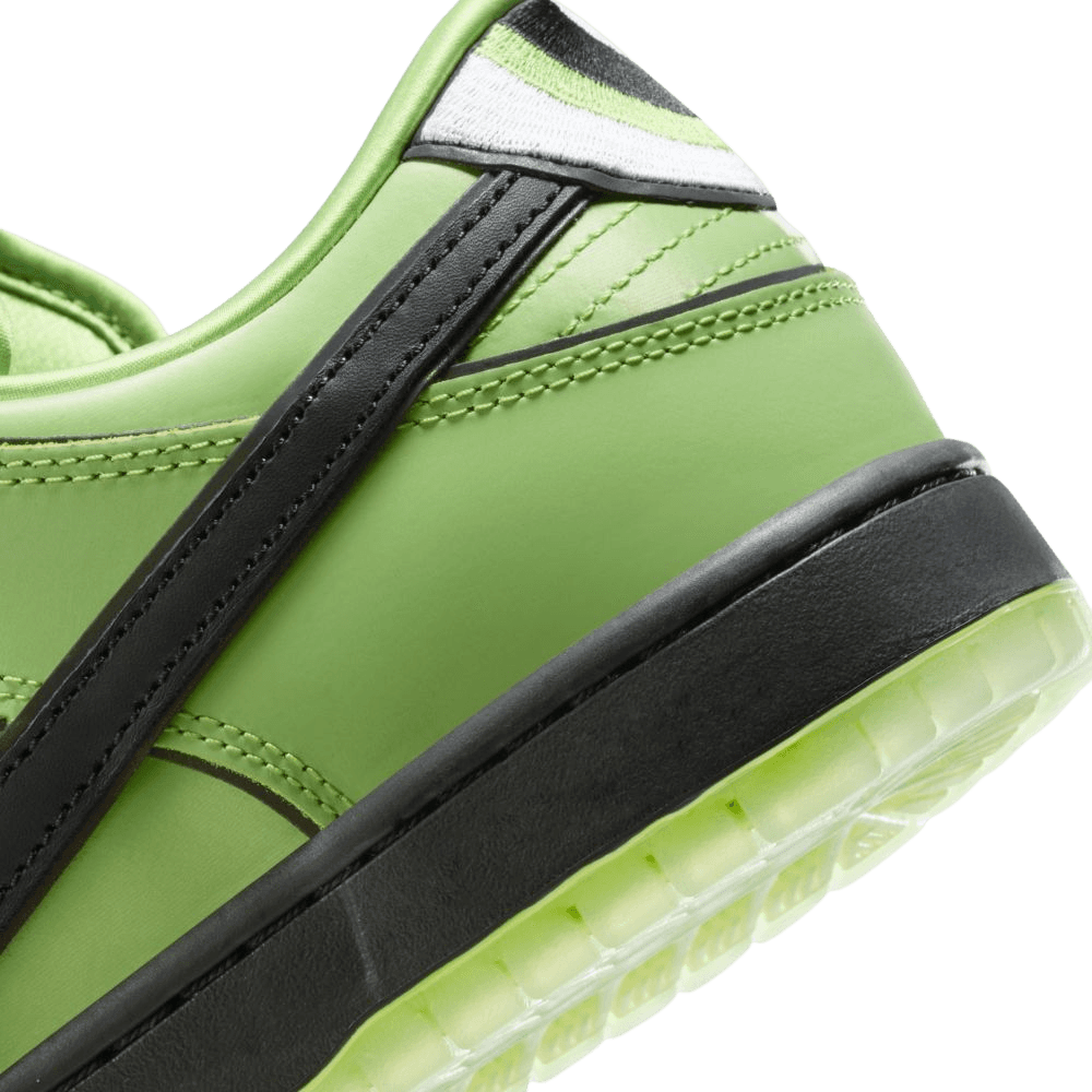 Nike SB Dunk Low x The Powerpuff Girls Buttercup