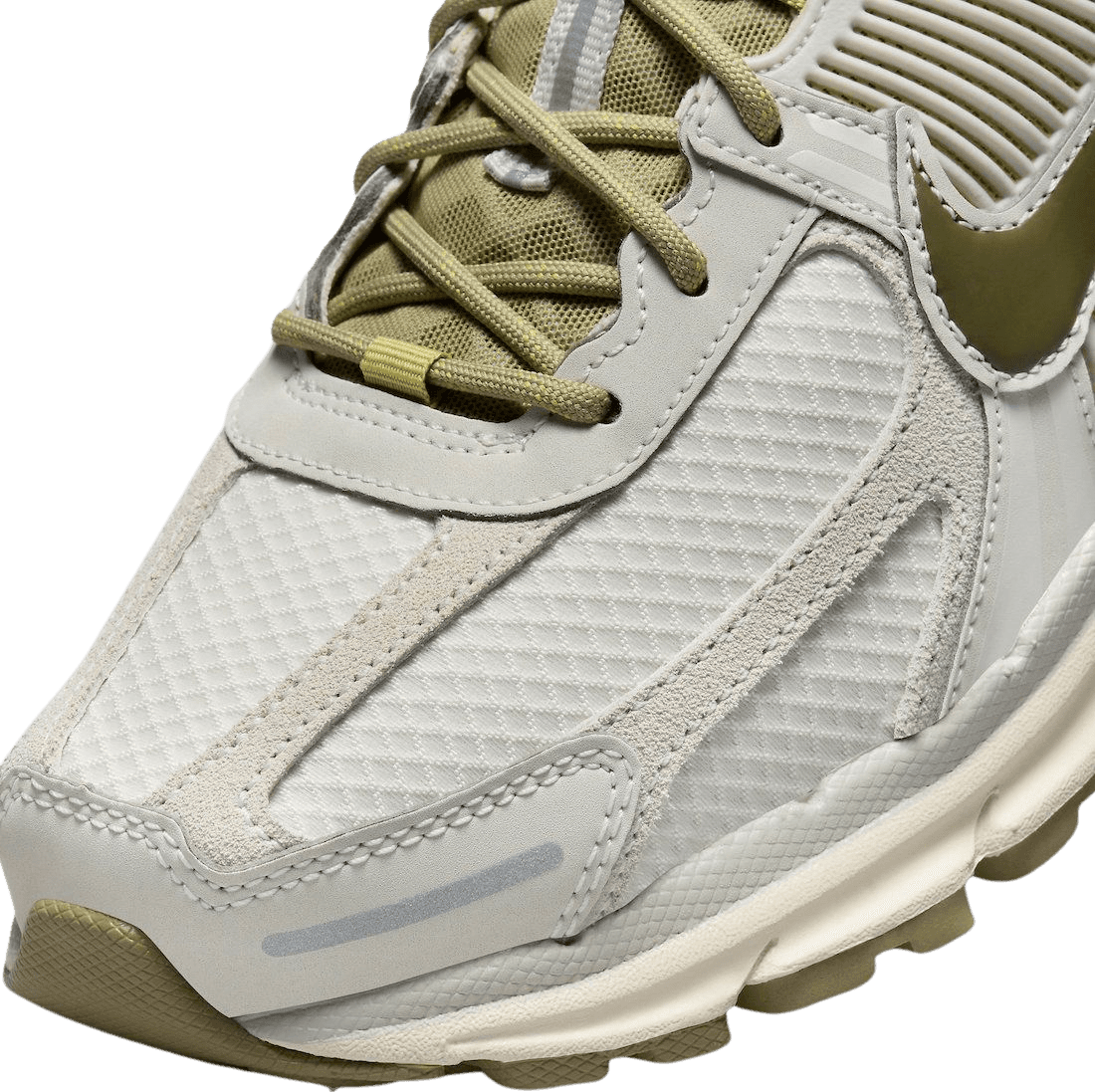 Nike Zoom Vomero 5 Light Bone/Medium Olive