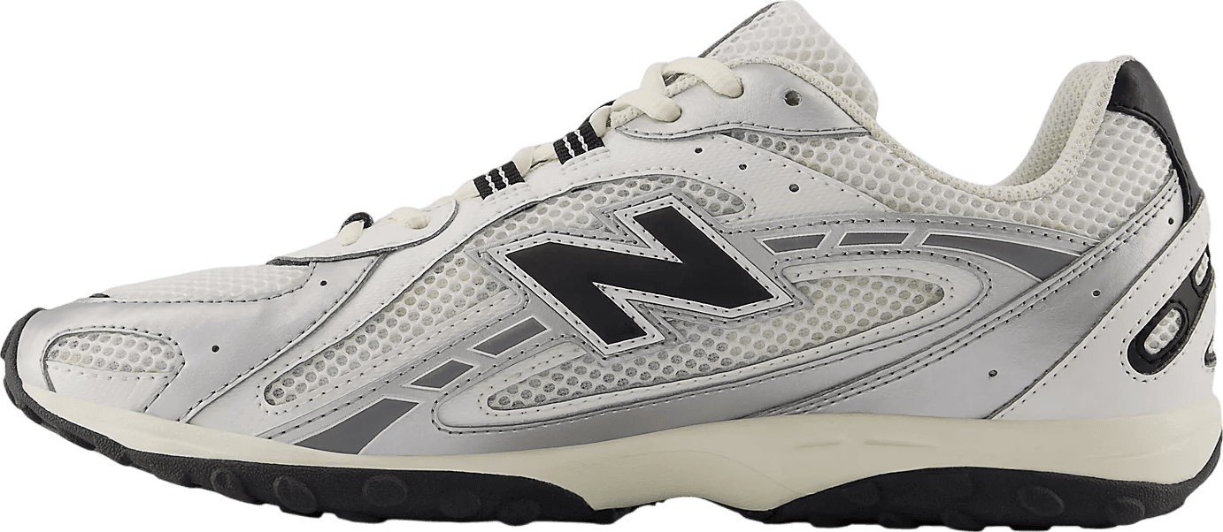 New Balance 204L Silver Metallic Black