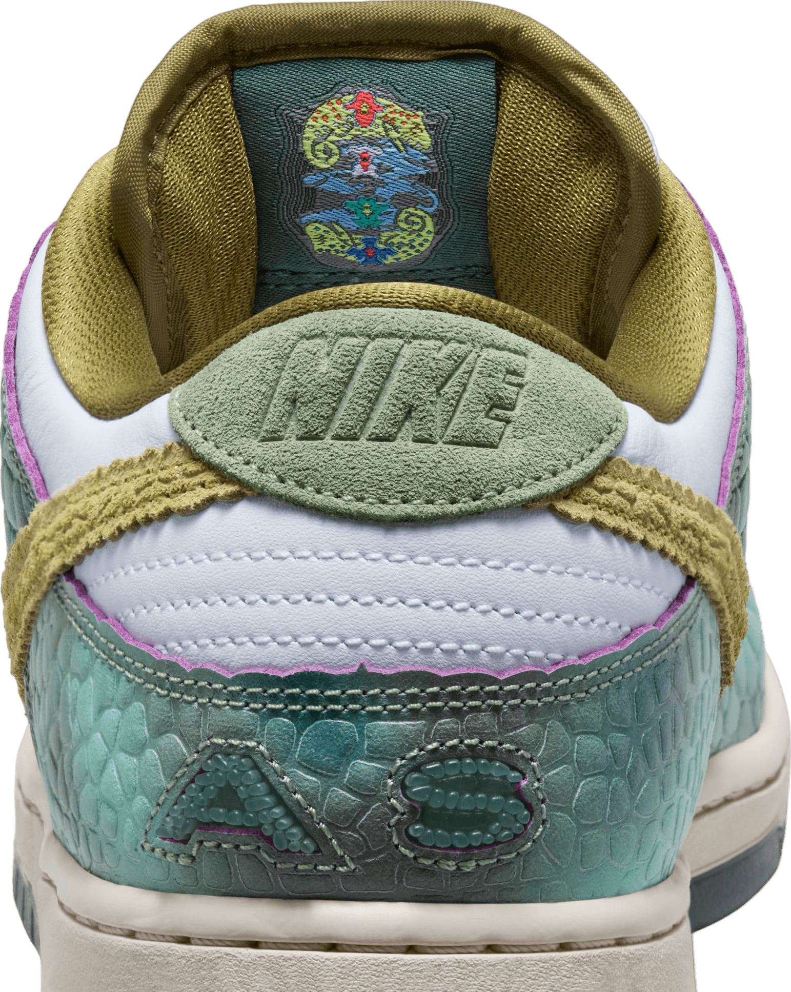 Alexis Sablone x Nike SB Dunk Low Chameleon