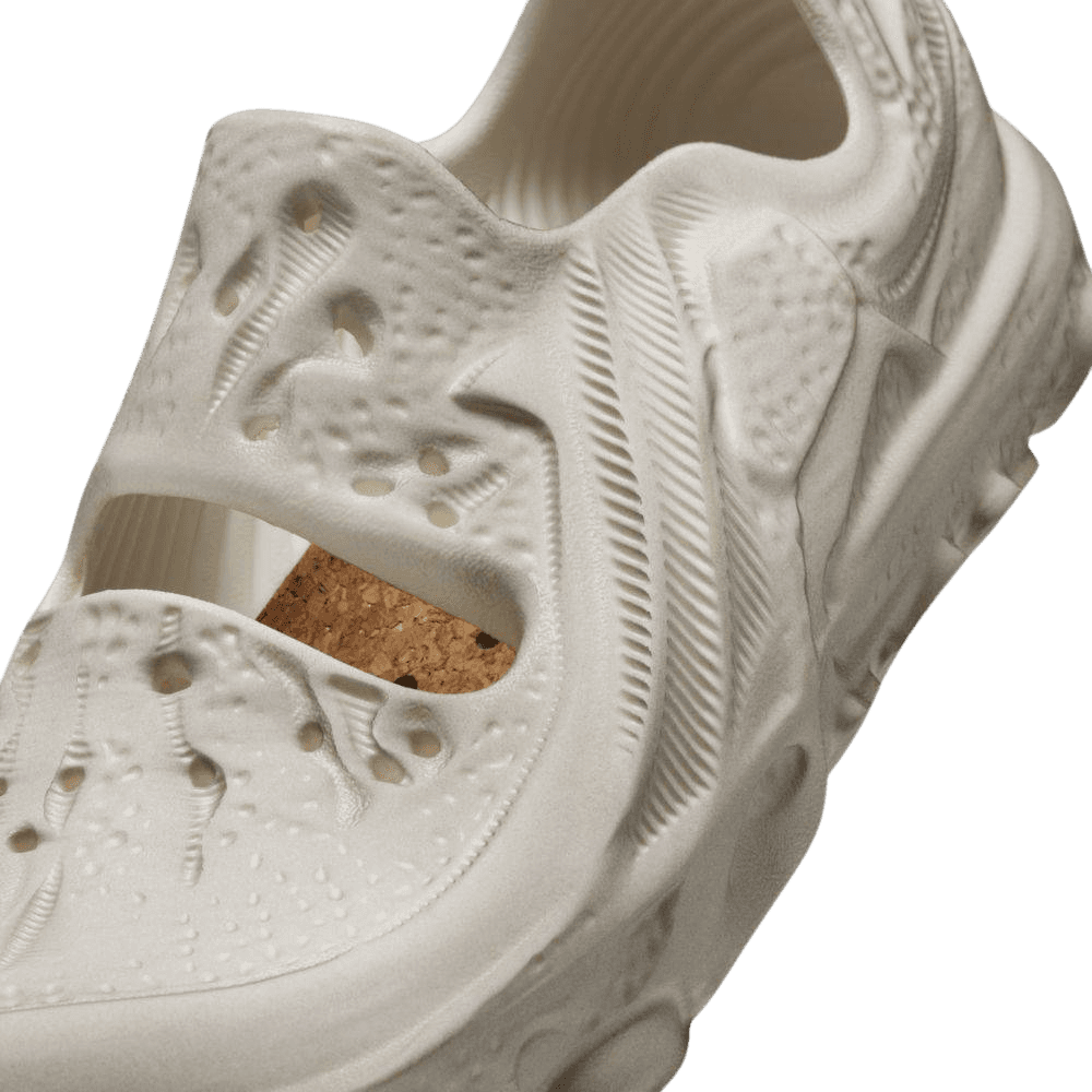 Nike ISPA Universal Natural