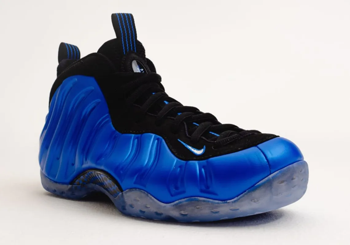 nike-foamposite-royal-2024.webp