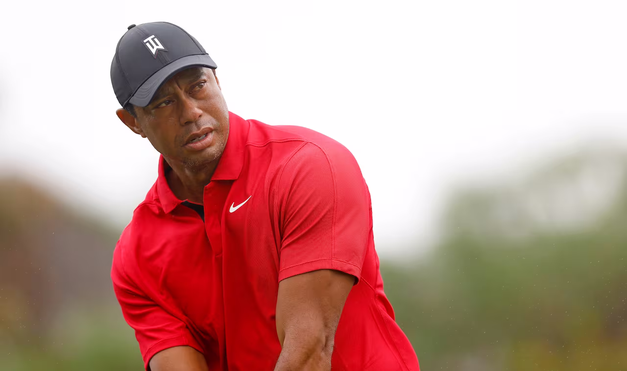 tiger-woods-nike-split.avif