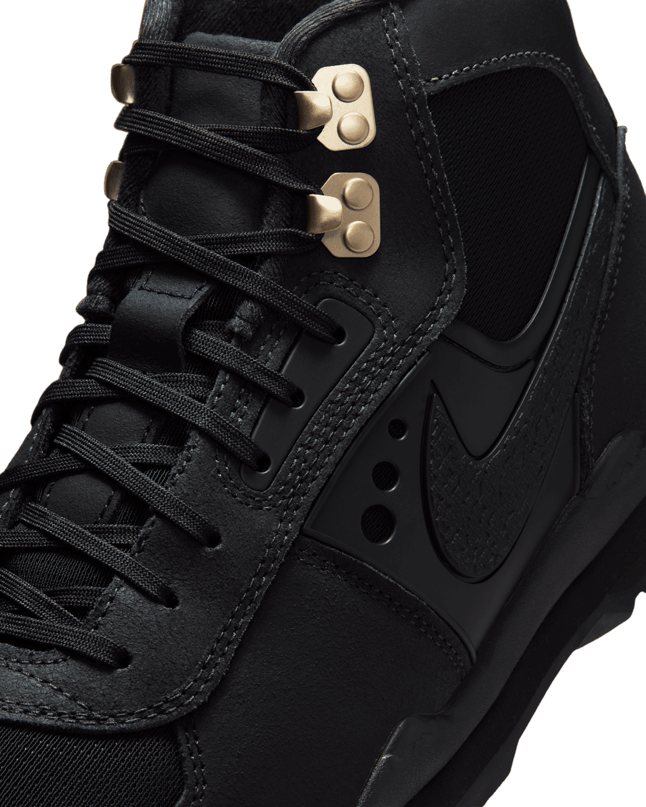 Nike Baltoro Black/Metallic Gold