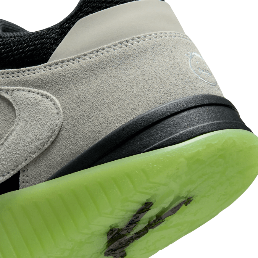 Chase B x Travis Scott x Jordan Jumpman Jack Black/Night Silver