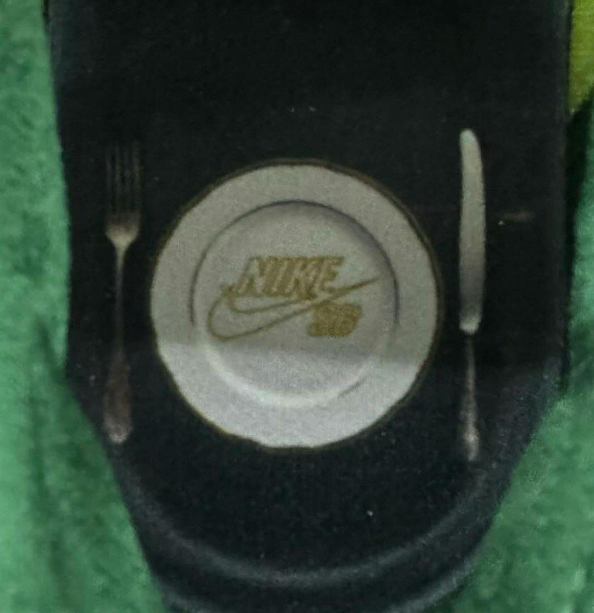 Nike SB Dunk Low Escargot FQ7585-200