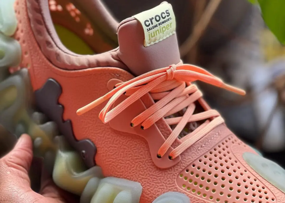 Salehe Bembury x Crocs Pollex Juniper Guava