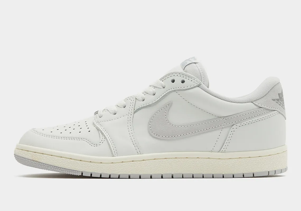 air-jordan-1-low-85-summit-white-light-smoke-grey-neutral-grey-sail-FB9933-100-4.webp