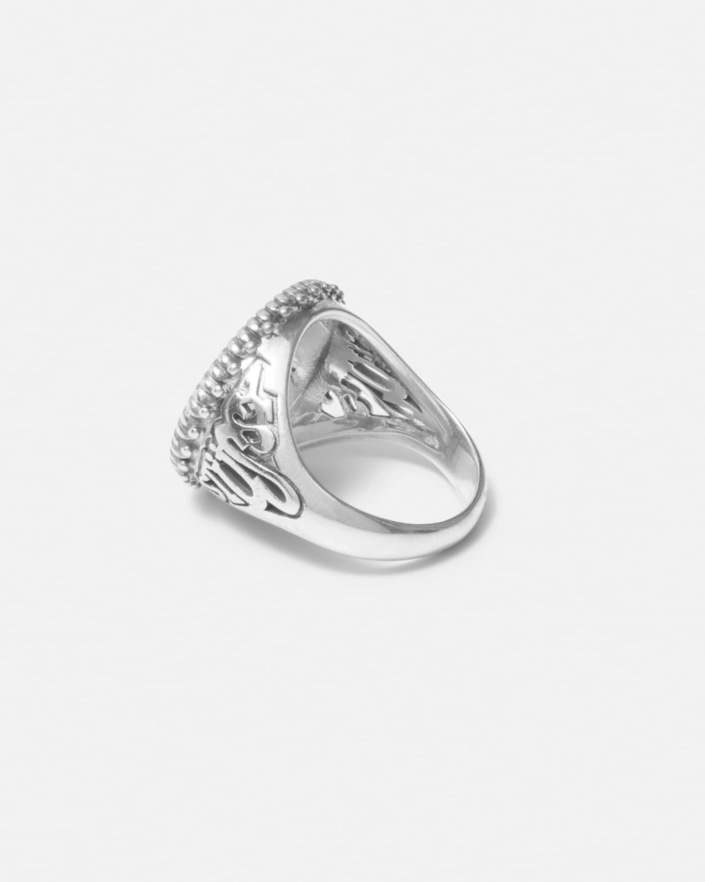 stussy-spring-2024-jewelry-collection-11.jpg